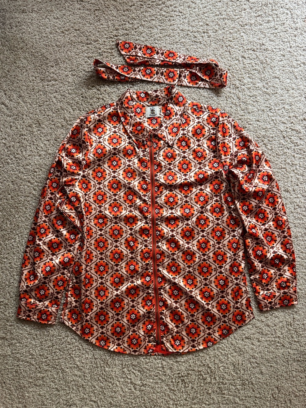 Vintage-Inspired Orange Floral Women’s Blouse with Matching Neck Scarf